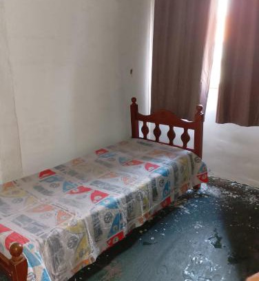 Taboao da Serra House | Quarto e banheiro particular