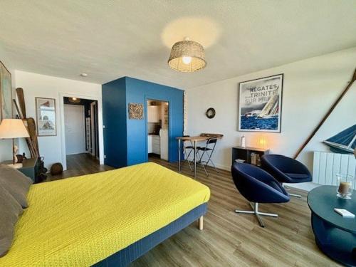 Quiberon Apartment | Quiberon - Studio rénové 33m² avec Balcon, Parking et Animaux acceptés - FR-1-478-121