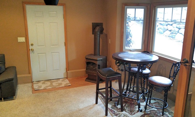 Inglewood House | Quiet 2-bedroom suite in a house with fully fenced backyard.
