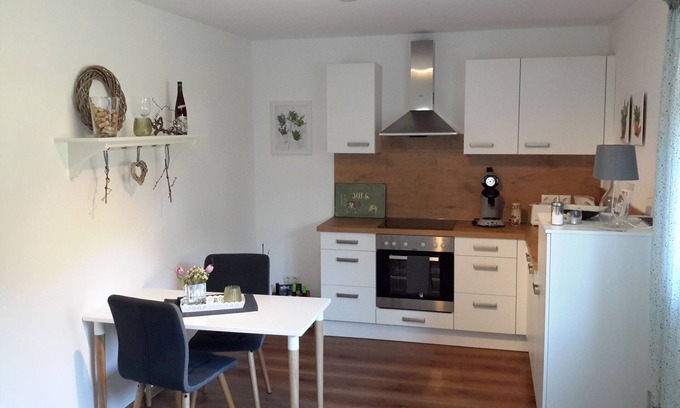 Geisenheim Apartment | Quiet and cozy apartment for 2 people on the edge of the vineyards.