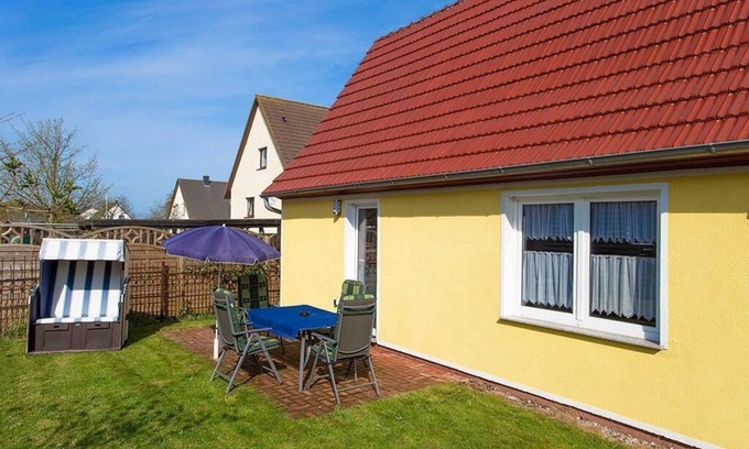 Schaprode House | Quiet and relaxing vacation with family or fishing with friends