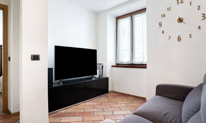 Canale di Tenno Apartment | Quiet apartment 'Nel Cuore di Tenno' with Mountain View