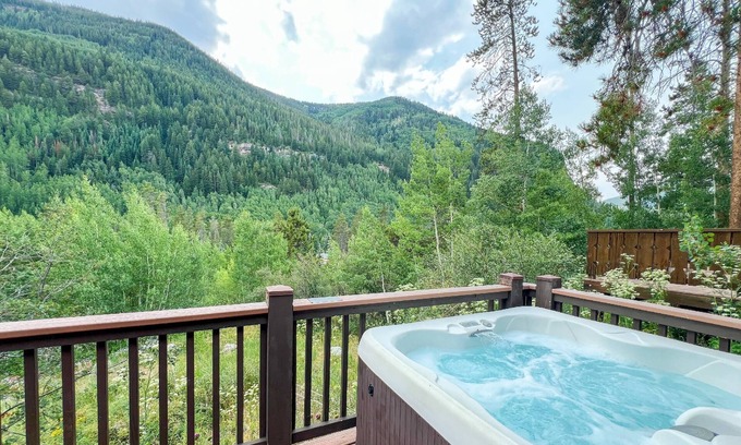 Vail Ski Chalet | Quiet Before the Crowds! 10% off 3 nights for Fall