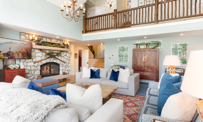 Vail House | Quiet Before the Crowds! 10% off 3 nights for Fall