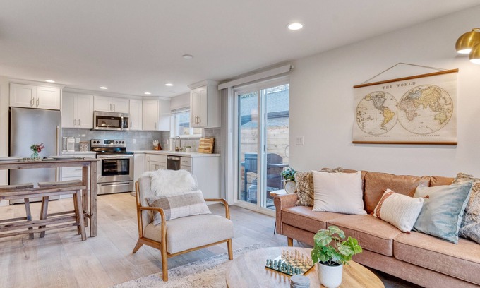 Madison Park House | Quiet, Charming 2 Bedroom Home in the heart of Madison Park