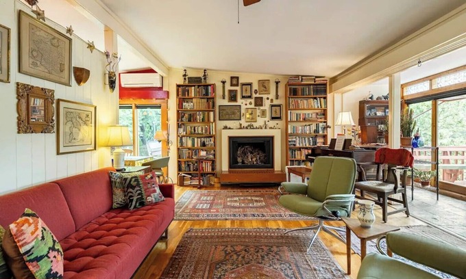 Austin House | Quiet, comfortable, convenient to Central Austin Everything! 3/2 on Shoal Creek