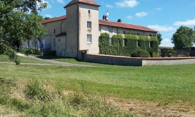 Germonville Cottage | Quiet cottage, 4 bedrooms, private terrace, linens included - Germonville