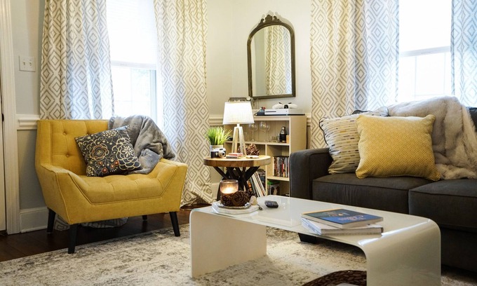 West Fairfax House | Quiet Downtown Home # 1 in Culpeper