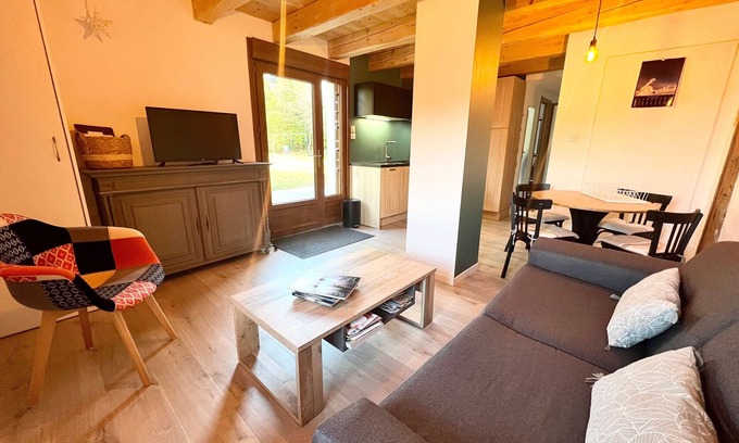 Le Tholy Apartment | Quiet & Elegant Getaway: Modern Farmhouse with Terrace, Trails & No Overlook
