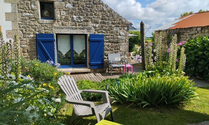 Plouhinec Cottage | Quiet gite between land and sea, a stone's throw from the Ria d'Etel