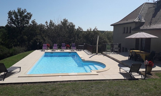 Mauroux House | Quiet house in the countryside 3 stars Capacity 6-8pers.