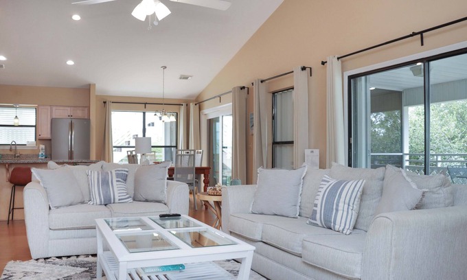 Cape San Blas House | Quiet Neighborhood, Gulf Front Community Pool & Hot Tub ~ Beach Haven