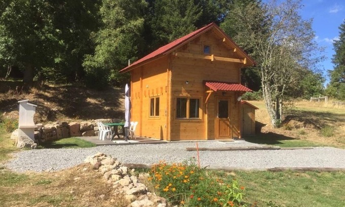 Lanarce Ski Chalet | Quiet new chalet ideal for discovering the ardéche and haute loire regions