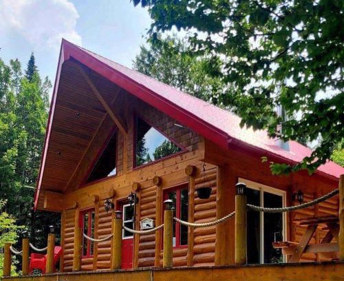 Saint-Fabien-de-Panet Ski Chalet | Quiet Refuge in Nature - Chalet la Sainte-Paix