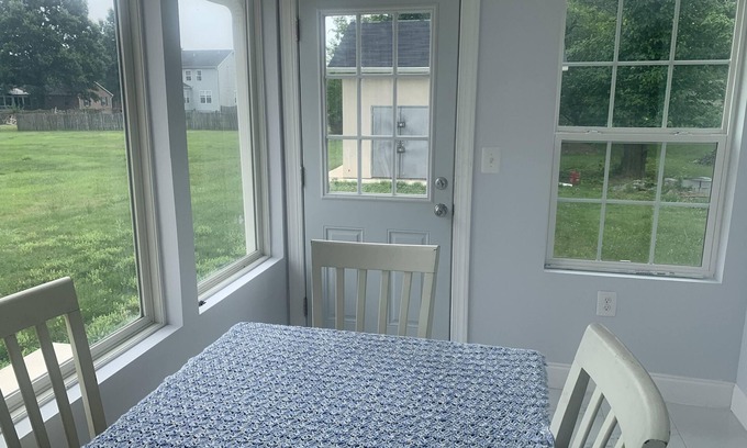 Camp Springs House | Quiet Retreat Minutes from the heart of Washington, DC