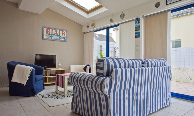 Guilvinec House | Quiet seaside gîte close to the port and shops