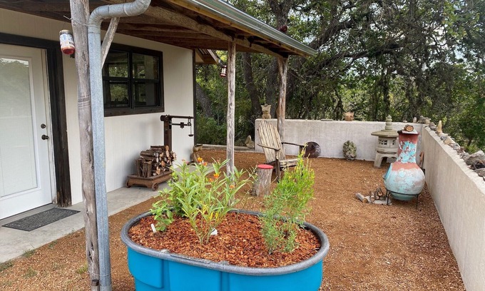 Blanco Cottage | Quiet Studio located on 110 acre ranch with walking trails
