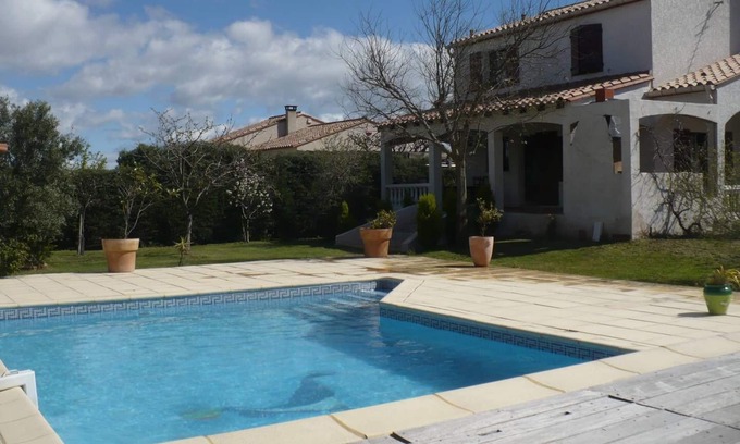 Bompas House | Quiet villa with private pool well equipped and well located