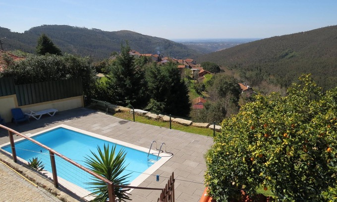 Sever do Vouga Other | Quinta da Gaiya, blue water, green spaces and sparkling skies