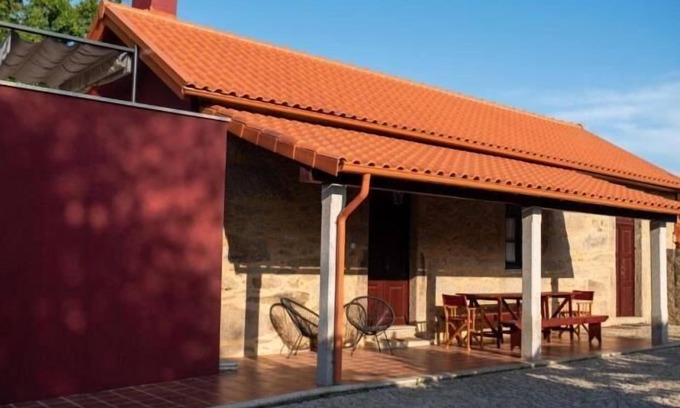 Moncao Apartment | Quinta Vila Nova | Apartamento do Ulmeiro | Agrotourism | Rural Environment