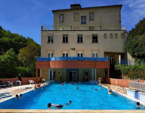 Rennes-les-Bains Apartment | Résidence la Reine