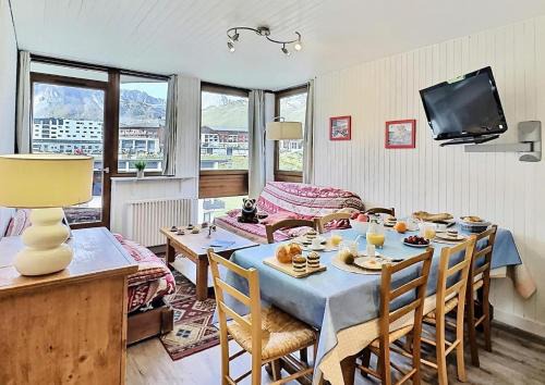 Le Lavachet Apartment | Résidence Les Roches Rouges A Ou B - Appartement agréable de 4 pièces pour 8 personnes à Tignes proche des commerces et des pistes dans le quartier du Lavachet MAE-1994