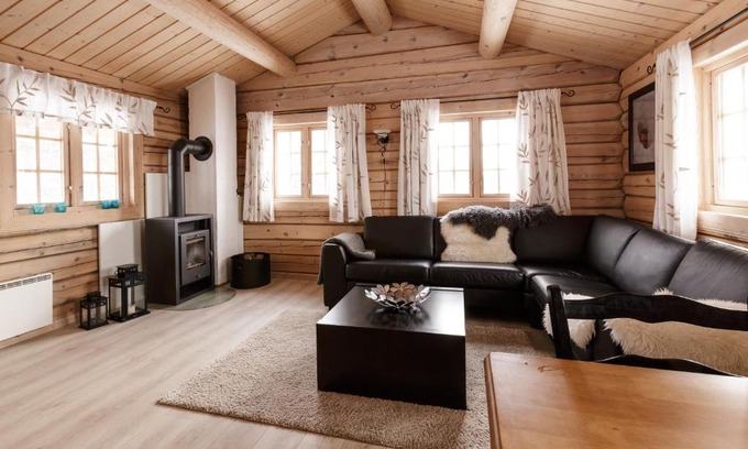 Sykkylven House | Røde Kors