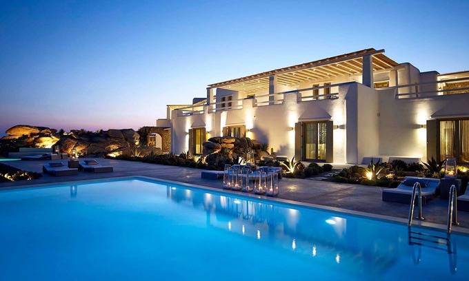 Paradise Villa | R 1413 Paradise Retreat With BBQ, Outdoor lounge and dining areas & Sun loungers.
