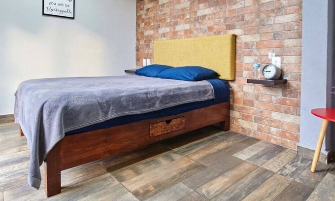 Ciudad Lopez Mateos Apartment | R10 LUXURY STUDIO (DISCOVER) 5 MINUTES FROM ITESM