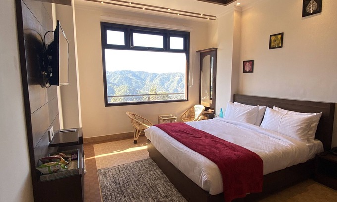 Shimla Apartment | Raahgeer B&B