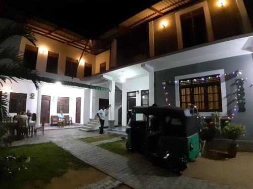 Polonnaruwa House | Radha Tourist Home