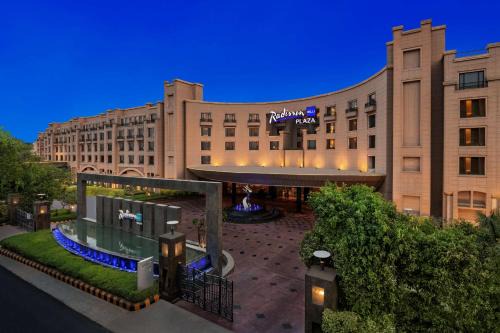South West Hotel | Radisson Blu Plaza Delhi Airport