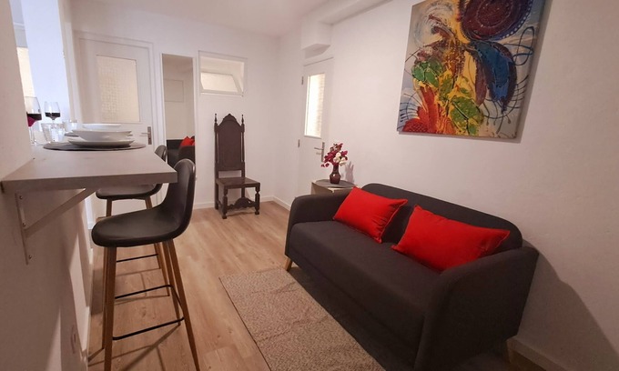 Setubal Apartment | Raft Setúbal!25