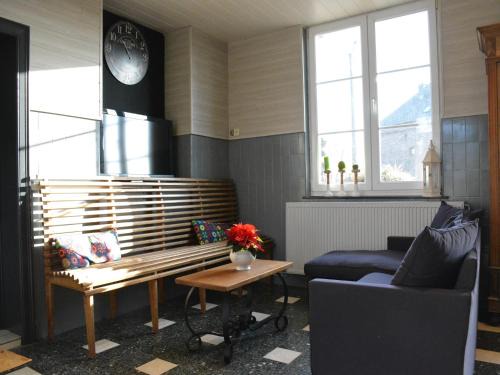 Beauraing House | Railway Stay in Ardennes, cleaning included