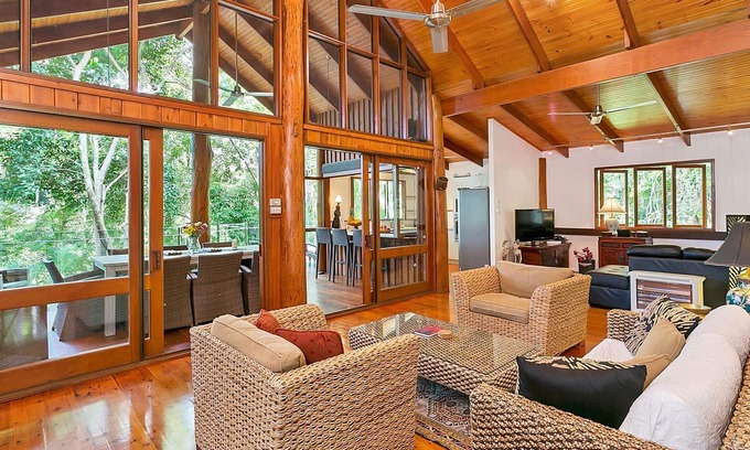 Barron Gorge House | Rainforest Treetops Home - Swim in the waterfall, Dine in the treetops!