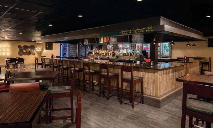 Indiana Hotel | Ramada by Wyndham Indiana