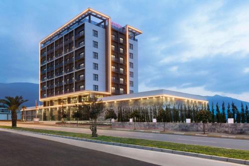 Tire Hotel | Ramada By Wyndham Tire