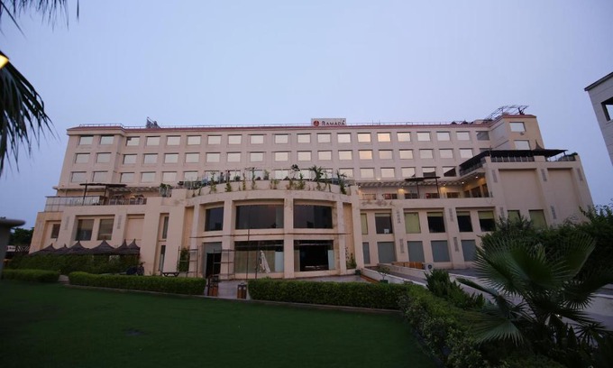 Shahjahanpur Hotel | Ramada Neemrana