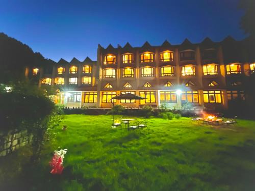 Old Manali Hotel | Ramayan Resort, in City Centre Manali By Ramanand Sagar