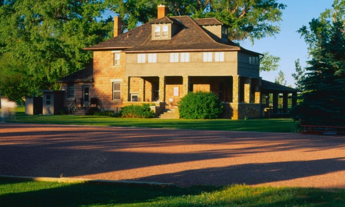 Ucross Hotel | Ranch at Ucross