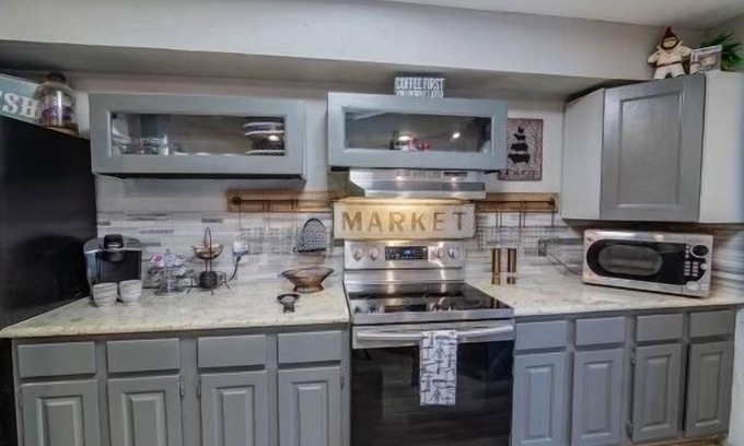 Briarforest House | Ranch Style house in the City ! Nice and Spacious!