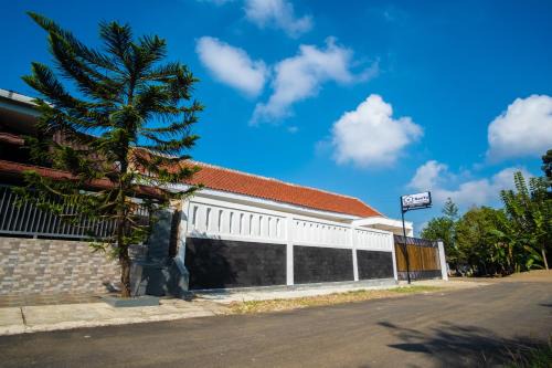 Purwokerto House | Ranya Homestay