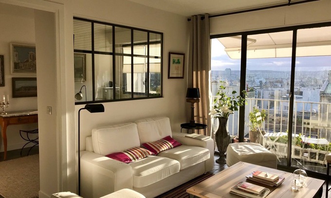 16th Arrondissement Apartment | Rare 2 rooms, near Trocadero, Eiffel Tower