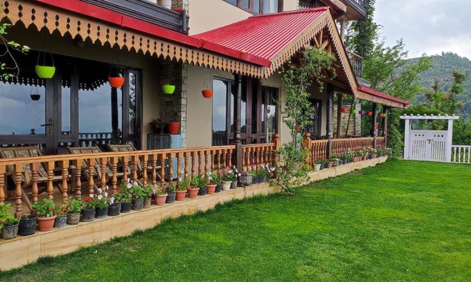 Kaul Villa | Ratananjali, luxury 3BHK mountain villa, Hartola, Mukteshwar