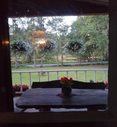 Jarva County Bed & Breakfast | Rava möis