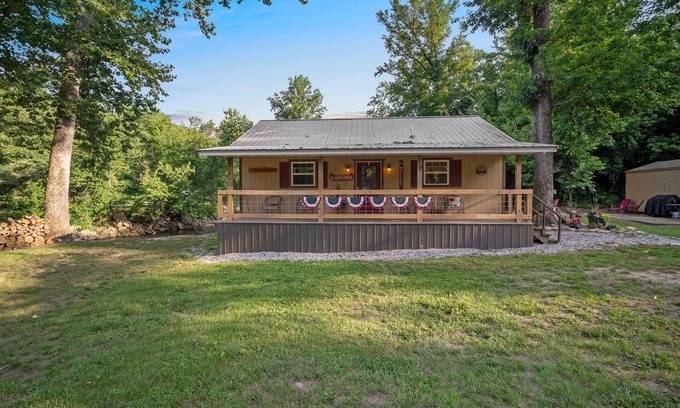 Marble Falls Cabin | Ready for a little rest and relaxation.