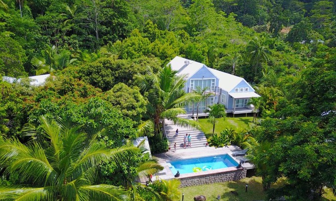Mahe Island Apartment | Red Coconut Self-Catering