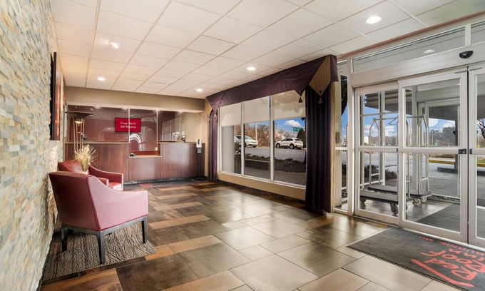 Ferndale Hotel | Red Roof Inn Baltimore South - Glen Burnie