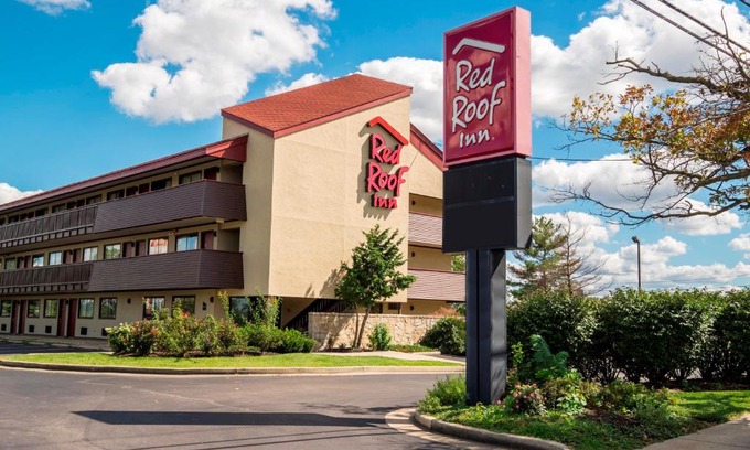 Sharonville Hotel | Red Roof Inn Cincinnati - Sharonville