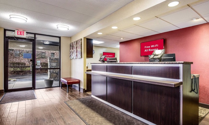 Lexington Hotel | Red Roof Inn Lexington